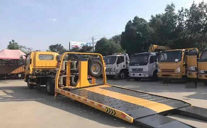 北仑区汽车中途维修案例