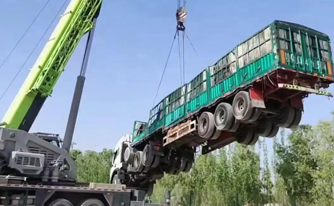 北仑区道路脱困救援案例